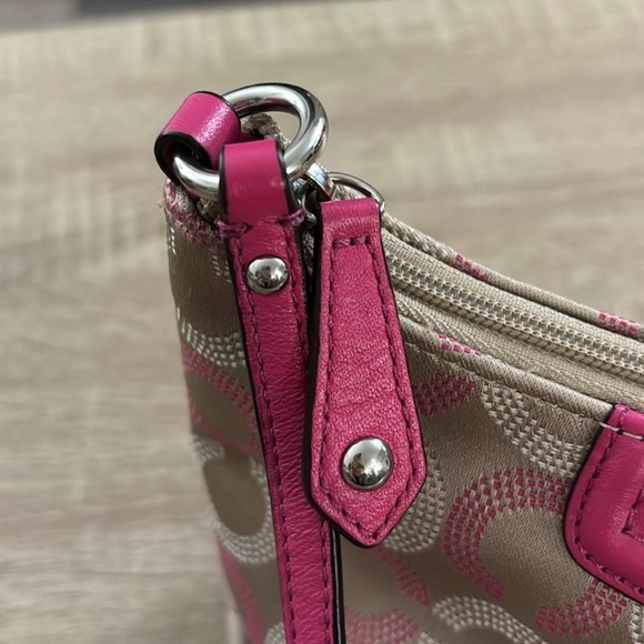 Coach Crossbody Ashley Dotted Op Purse - Picture 7 of 9